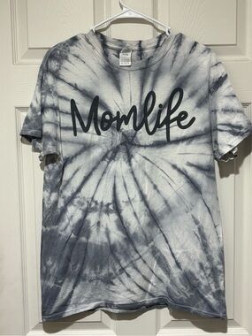 Sweetees Momlife Tie-Dye Short Sleeve Tee - Gray & White